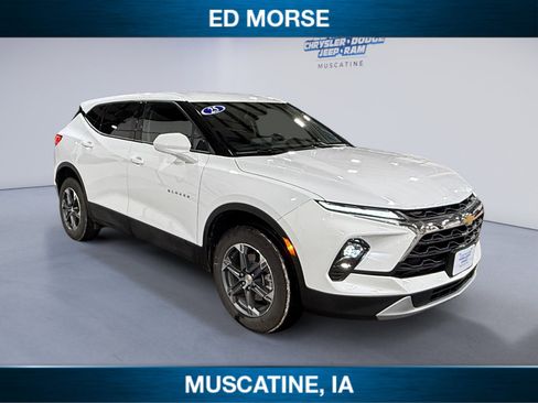 Used 2025 Chevrolet Blazer LT image 7