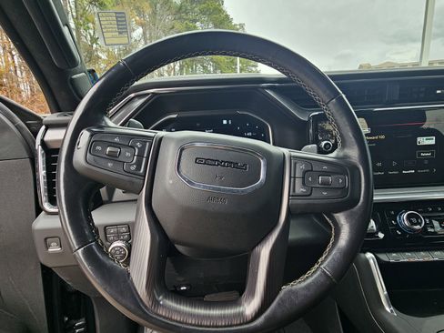 Used 2022 GMC Sierra 1500 Denali Ultimate image 11