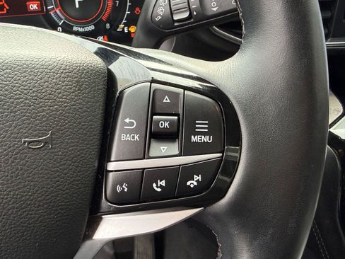 Used 2022 Ford Explorer Platinum w/ Equipment Group 601A AWD/4WD image 31