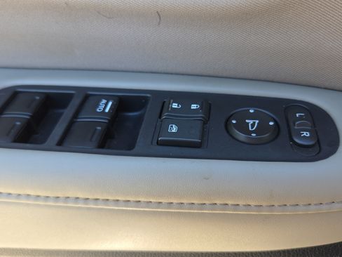 Used 2016 Honda HR-V EX image 28