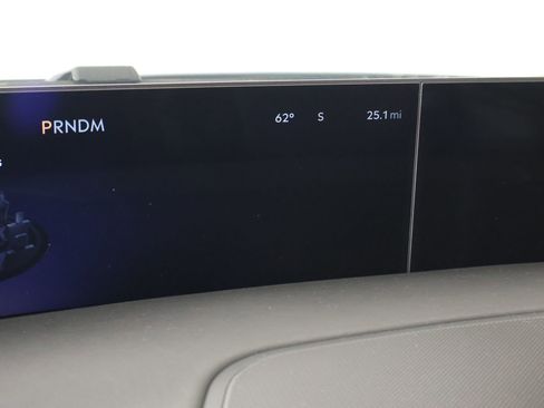 New 2026 Lincoln Navigator L Reserve AWD/4WD image 4