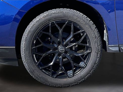 Used 2019 Nissan Pathfinder SL AWD/4WD image 10