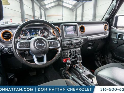 Used 2021 Jeep Gladiator Mojave w/ Cold Weather Group AWD/4WD image 27