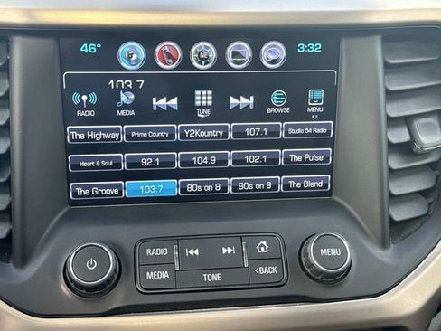 Certified 2018 GMC Acadia Denali w/ Technology Package image 15