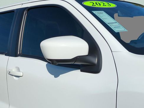 Used 2023 Nissan Frontier PRO-4X w/ Pro-4X Premium Package image 32