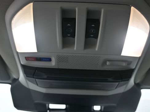 Certified 2025 Subaru Ascent Bronze Edition AWD/4WD image 14