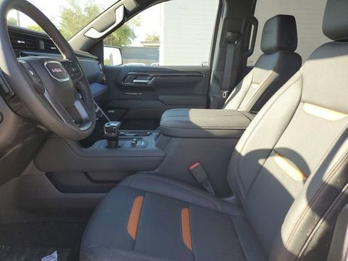 New 2026 GMC Sierra 1500 AT4 w/ AT4 Premium Package AWD/4WD image 20