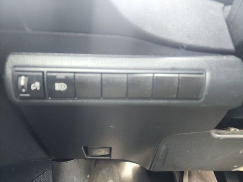 Used 2023 Toyota Corolla LE image 17