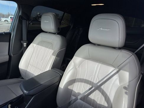 Used 2024 Buick Envista Avenir image 10