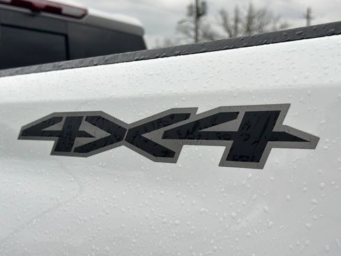 Used 2025 Chevrolet Silverado 2500 High Country image 24