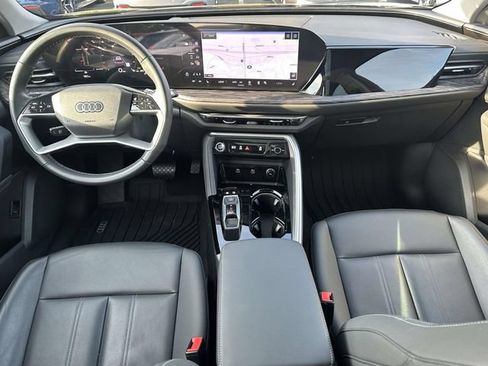 Certified 2025 Audi Q5 Premium w/ Convenience Package AWD/4WD image 15