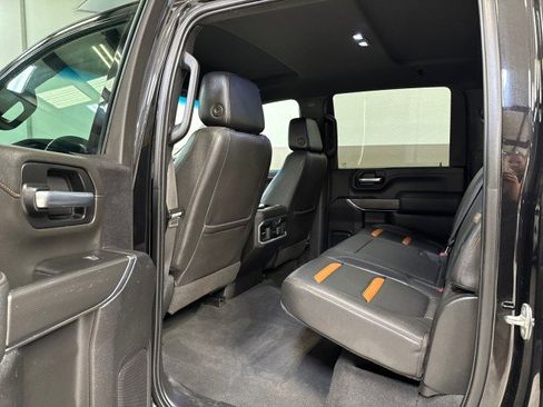 Used 2023 GMC Sierra 2500 AT4 w/ Gooseneck/5TH Wheel Package image 32