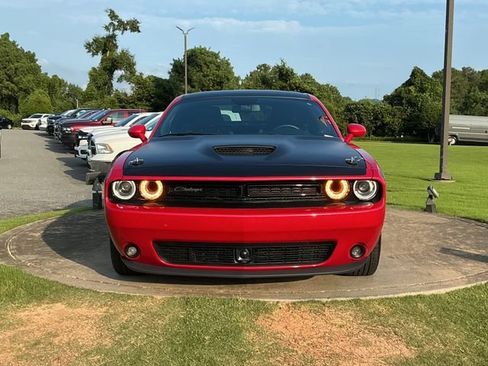 Used 2018 Dodge Challenger T/A RWD image 2