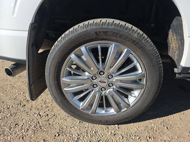 Used 2024 Ford F150 Platinum w/ Equipment Group 703A Plus AWD/4WD image 9