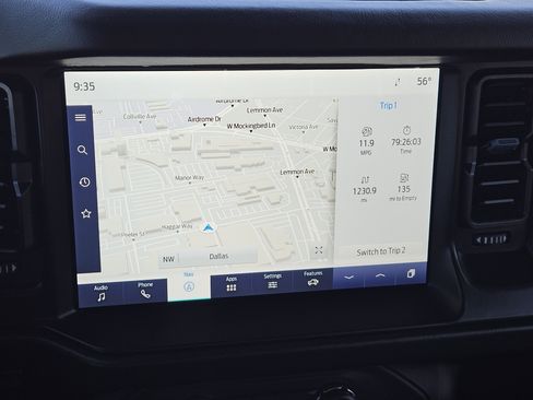 Used 2023 Ford Bronco Wildtrak image 18