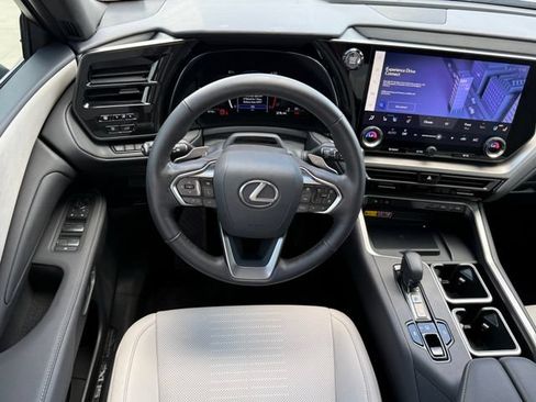Used 2024 Lexus TX 350 FWD w/ Captains Chair Package image 21