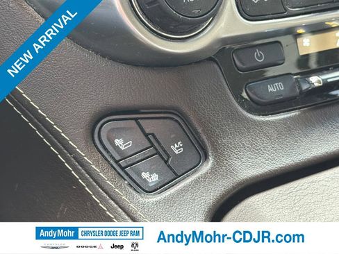 Used 2015 Chevrolet Tahoe LTZ AWD/4WD image 22