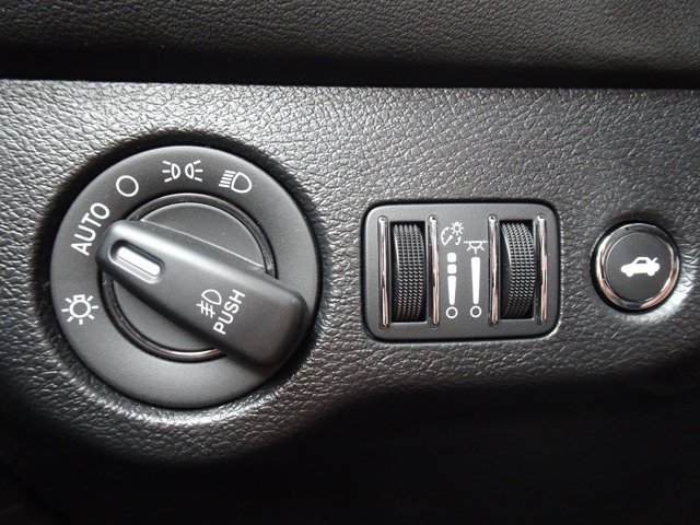 Used 2023 Dodge Challenger R/T w/ Plus Package RWD image 20