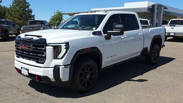 New 2026 GMC Sierra 2500 AT4 w/ AT4 Premium Plus Package AWD/4WD image 5
