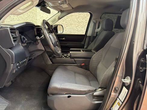 Used 2023 Toyota Tundra SR5 w/ SR5 Convenience Package AWD/4WD image 22