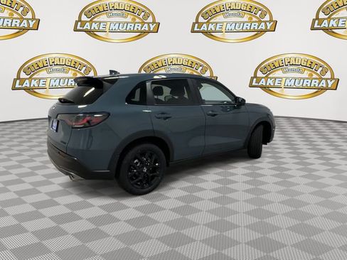 Used 2025 Honda HR-V Sport image 3