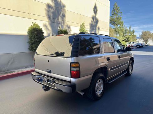 Used 2005 Chevrolet Tahoe LS w/ Preferred Equipment Group image 11