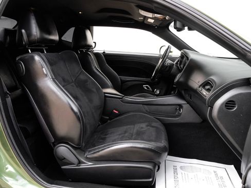 Used 2022 Dodge Challenger GT w/ Plus Package image 24