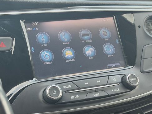 Used 2020 Buick Envision Essence w/ Experience Buick Package image 34