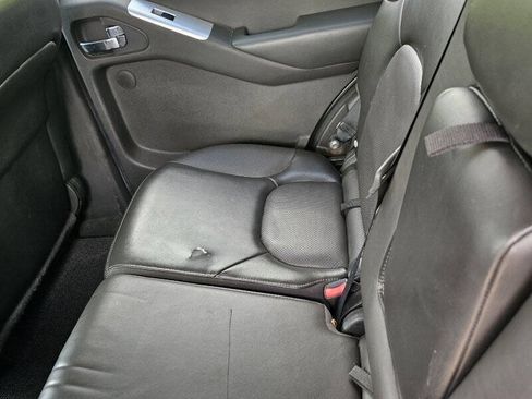 Used 2008 Nissan Pathfinder SE w/ Leather Pkg AWD/4WD image 19