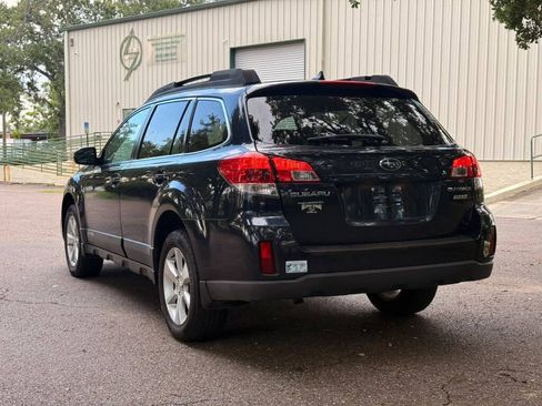 Used 2014 Subaru Outback 2.5i Limited AWD/4WD image 6