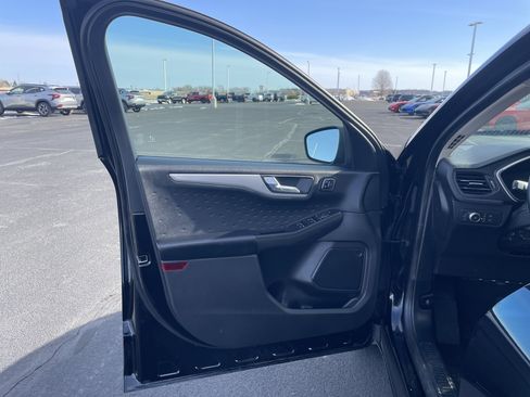 Used 2020 Ford Escape SEL image 20