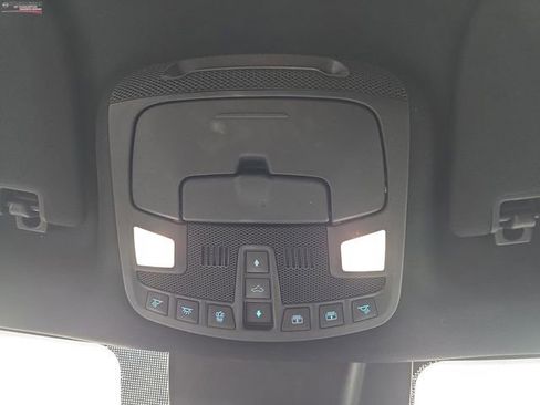 Used 2020 Ford Expedition Limited image 39