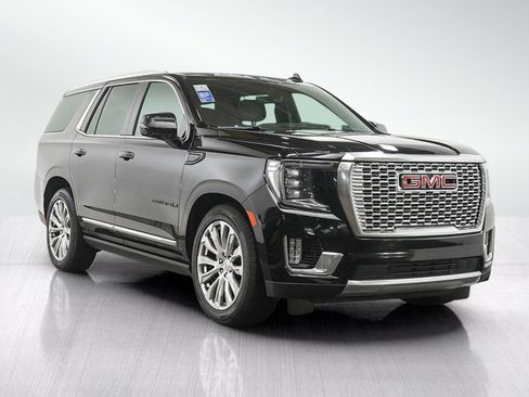Used 2022 GMC Yukon Denali w/ Denali Premium Package AWD/4WD image 7