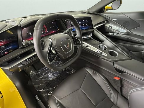 Used 2026 Chevrolet Corvette Stingray Coupe w/ 1LT image 18