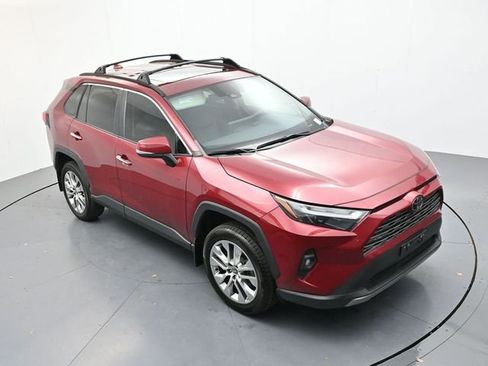 Used 2023 Toyota RAV4 Limited image 32