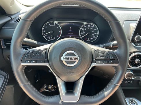 Used 2020 Nissan Sentra SV FWD image 15