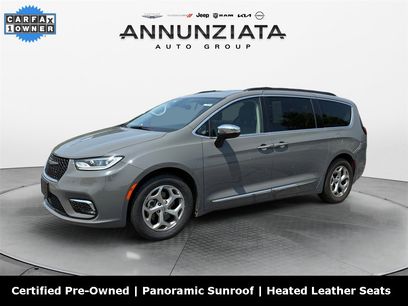 Certified 2023 Chrysler Pacifica Limited