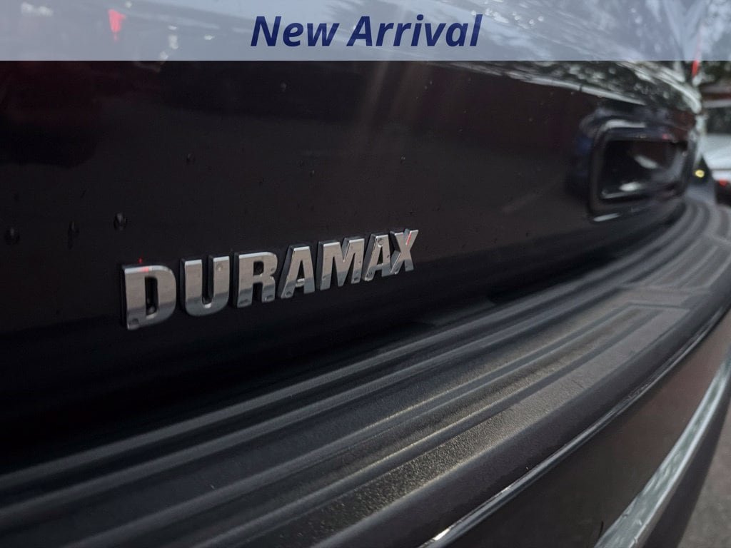 Used 2023 Chevrolet Suburban High Country AWD/4WD image 10