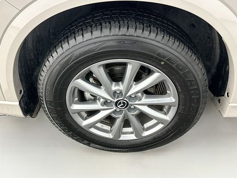 Used 2025 MAZDA CX-5 AWD 2.5 S w/ Select Package image 11