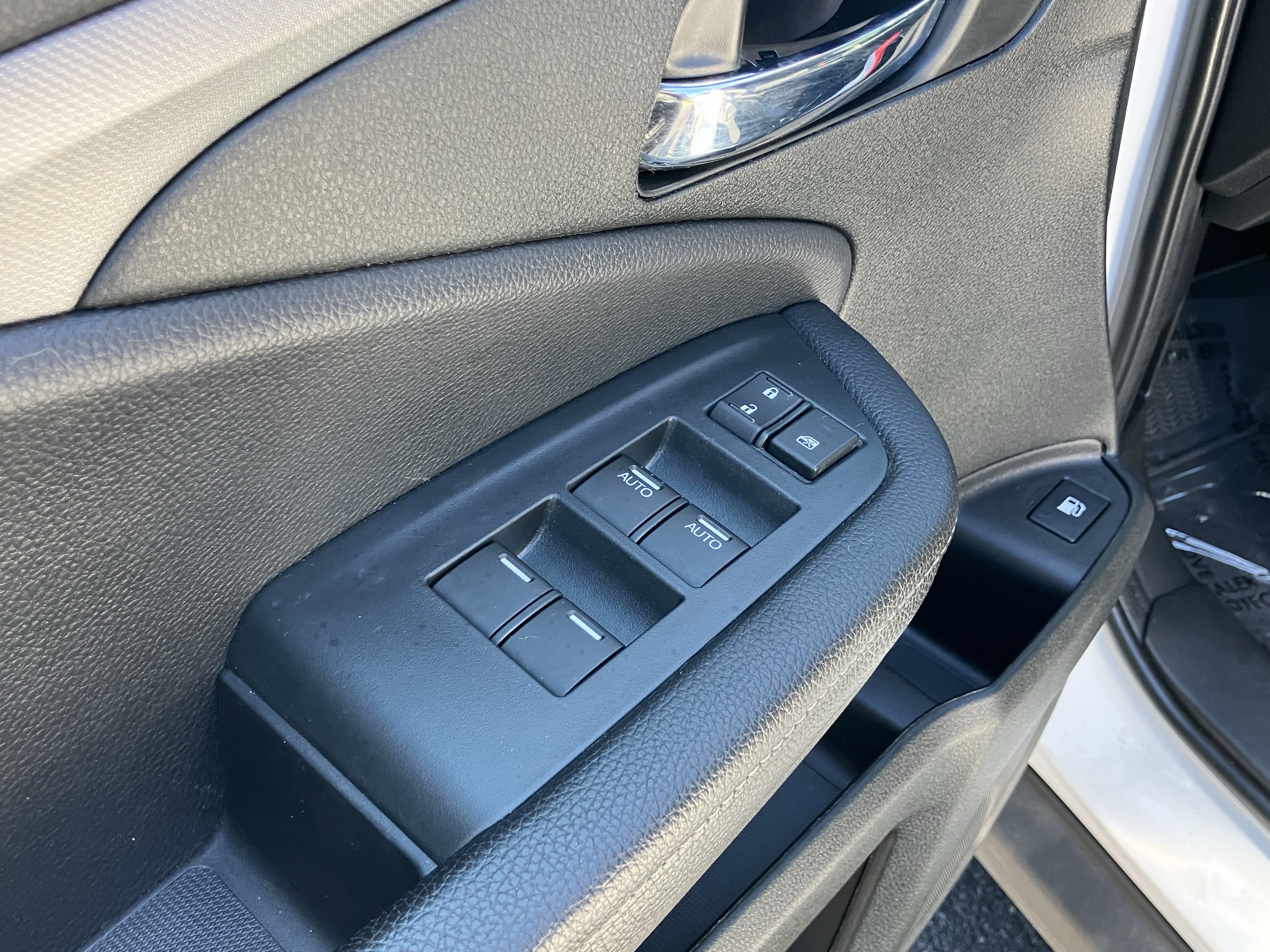 Certified 2023 Honda Ridgeline Sport image 15