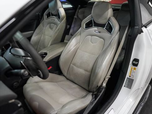 Used 2016 Cadillac ATS V w/ Luxury Package RWD image 4