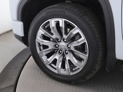 Used 2026 GMC Sierra 1500 Denali AWD/4WD image 13
