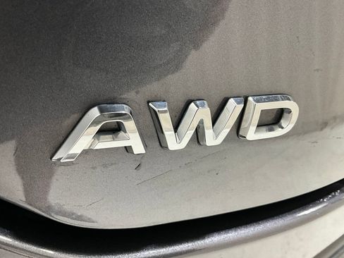 Used 2023 Honda Pilot Touring image 30