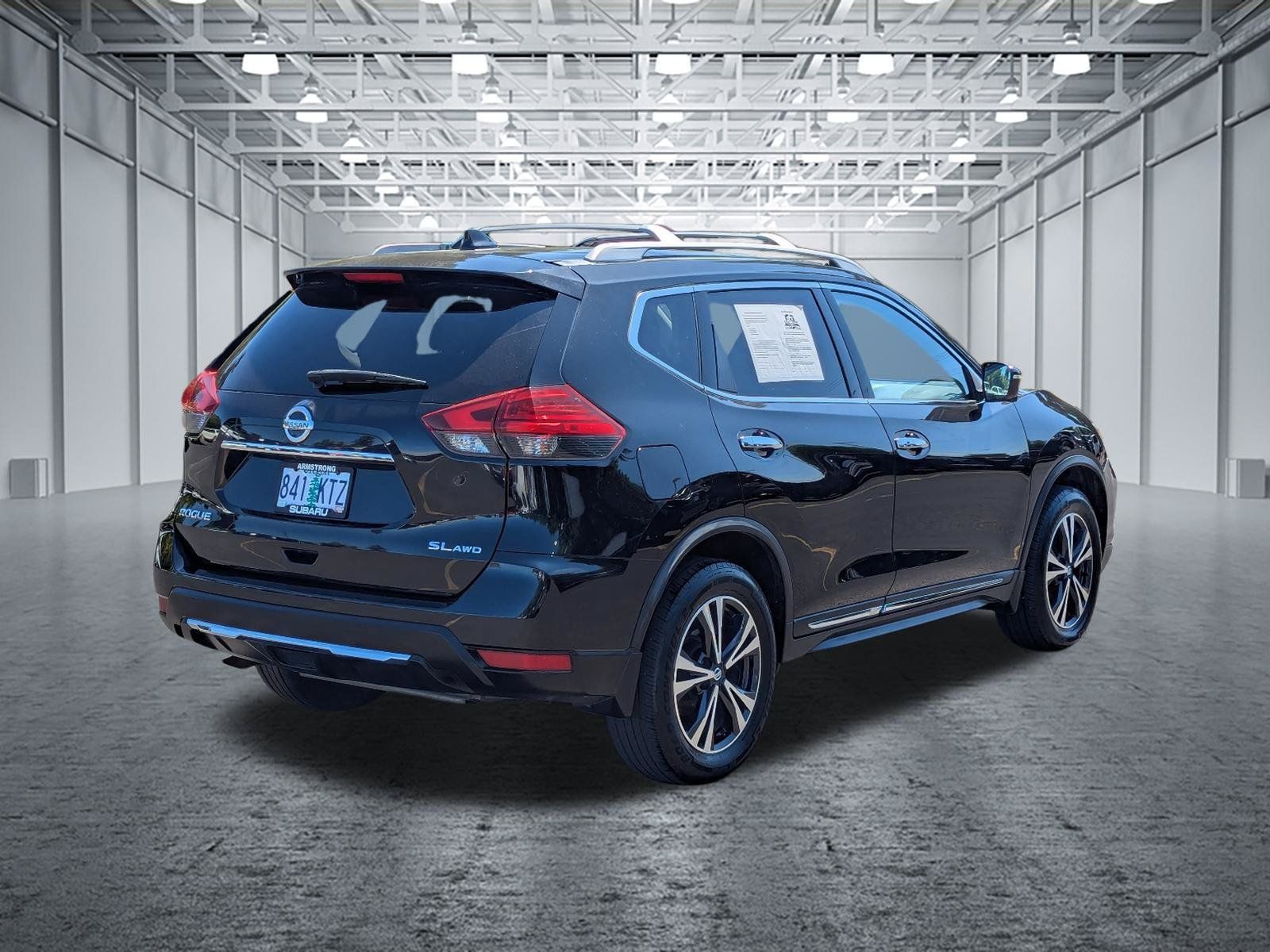 Used 2017 Nissan Rogue SL w/ SL Premium Package AWD/4WD image 5