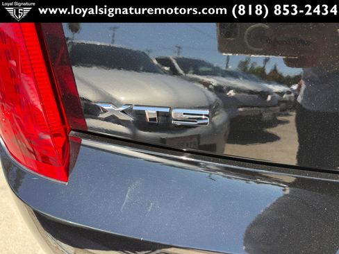 Used 2014 Cadillac XTS Luxury w/ Driver Awareness Package FWD image 8