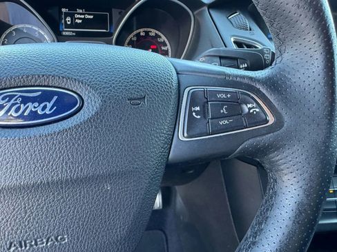 Used 2017 Ford Focus ST image 13