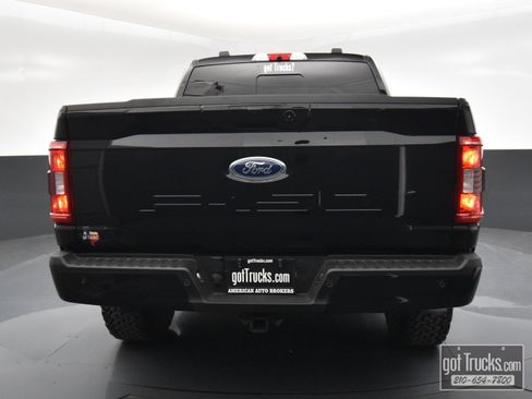 Used 2021 Ford F150 XLT w/ Equipment Group 302A High image 5