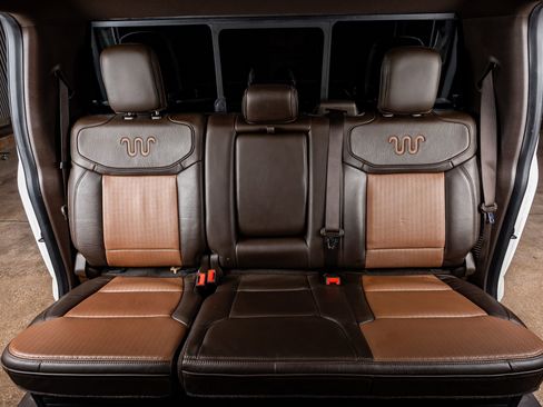 Used 2023 Ford F250 King Ranch w/ Chrome Package image 35