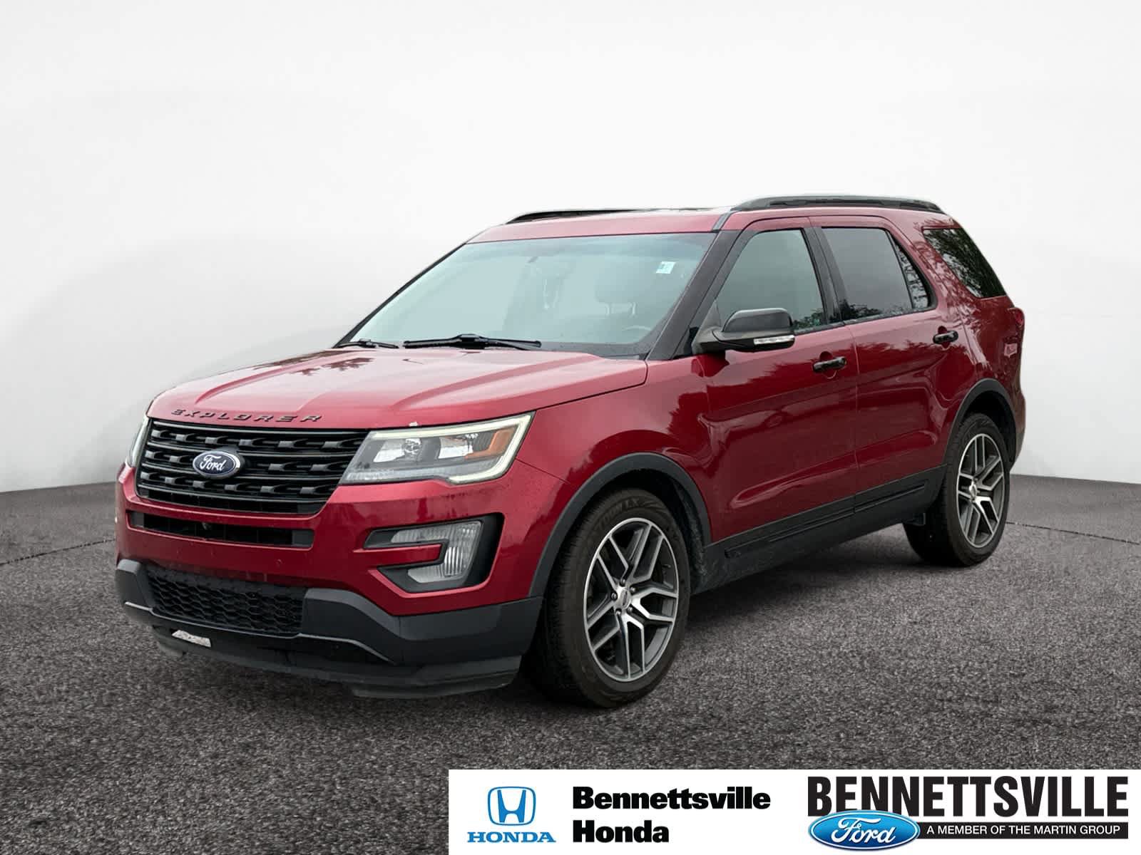 Used 2016 Ford Explorer Sport w/ Equipment Group 401A AWD/4WD image 1
