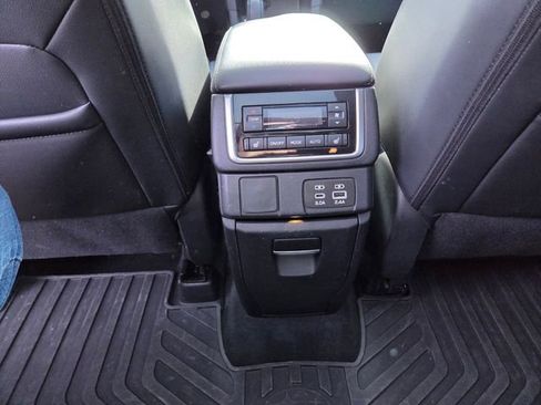 Used 2024 Subaru Ascent Limited w/ Technology Package image 50